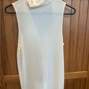 NWT AG Knits Cream loose turtleneck Top